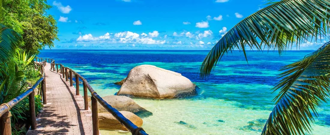 Mahé et Praslin en guesthouses - 9 jours